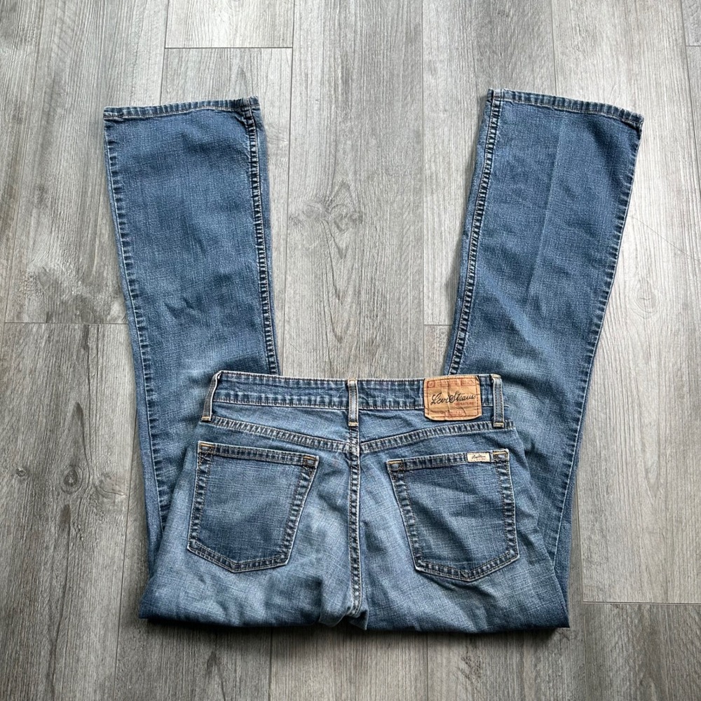 Y2K Womens Levi's Signature Stretch Lowrise Bootcut Jeans Size 5/medium